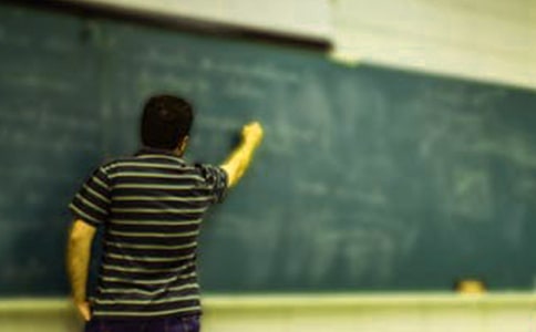 初中差生班主任期末评语