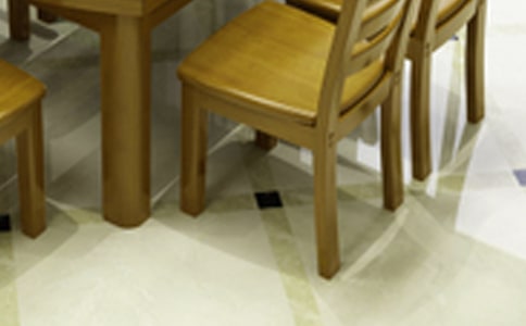 四年级同步作文之餐桌上的故事