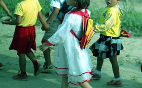 关于小学生四年级作文